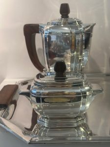 Service thé café, Art déco, en argent massif et ébène de Macassar