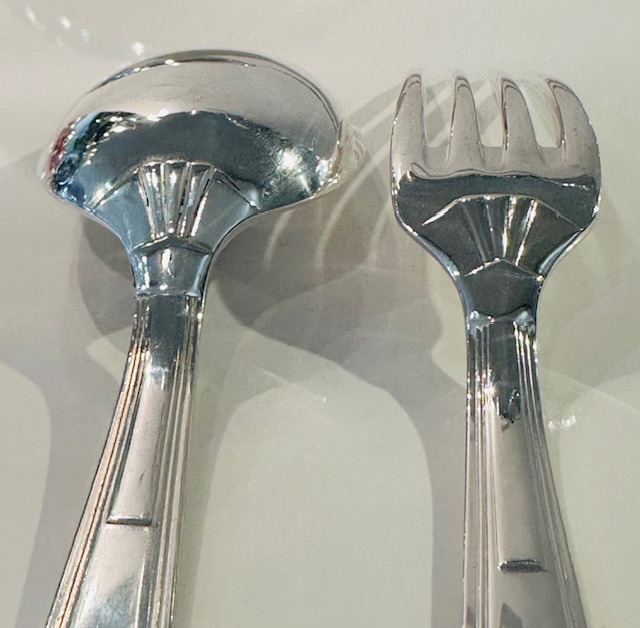 Ménagère Art-déco, de la maison d’orfèvrerie Ercuis.