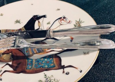 Ménagère art-déco, 109 pièces, à saisir vite !