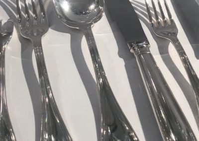 Ménagère Christofle – Albi – 123 pièces – en coffre