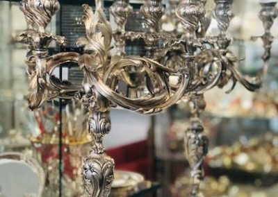 Paire de candélabres Christofle – Louis XV – bronze argenté – XIXème siècle