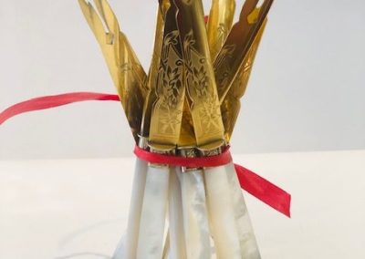 12 fourchettes à melon – nacre – métal doré