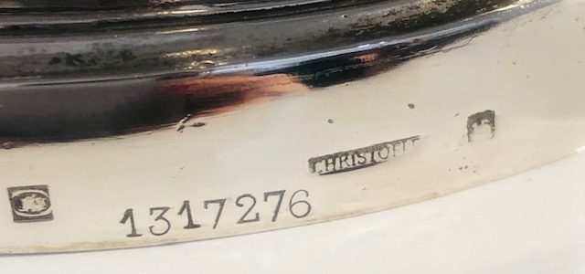 Paire de candélabres de style Louis XV signée Christofle