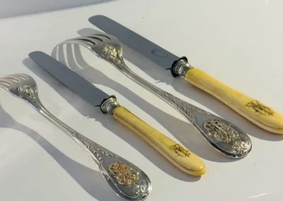 Ménagère en argent massif, signée Puiforcat.