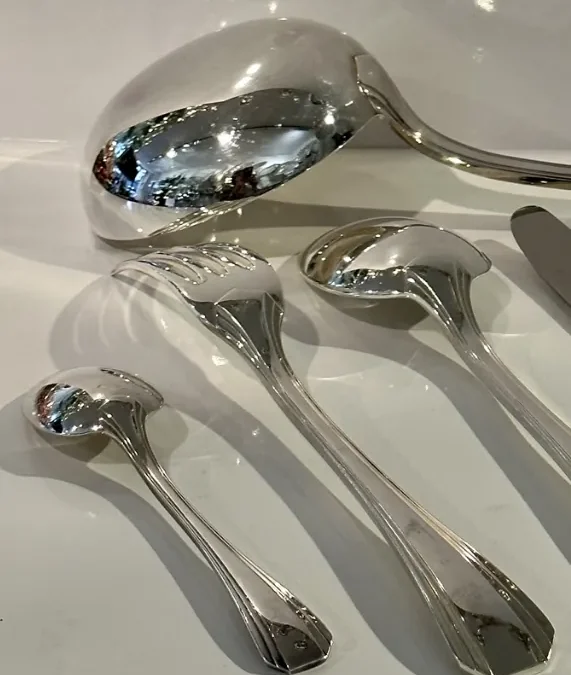 Ménagère Christofle, modèle Boréal.