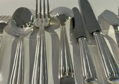 Ménagère art déco – Saint Médard – 138 pièces.