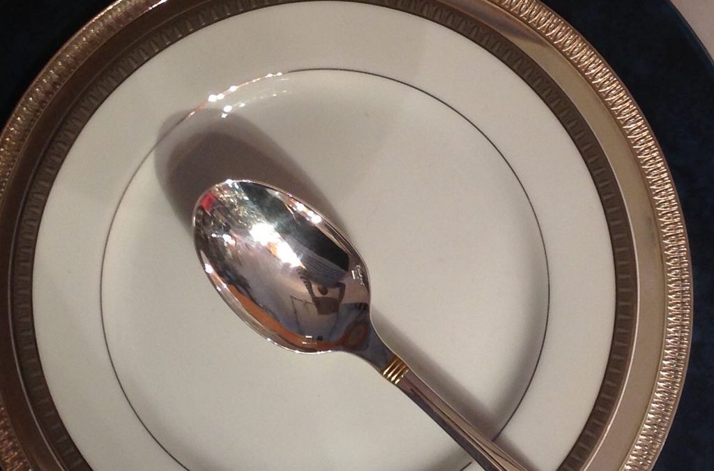 Ménagère Christofle – Modèle Atlantide Bague Dorée – 33 pièces