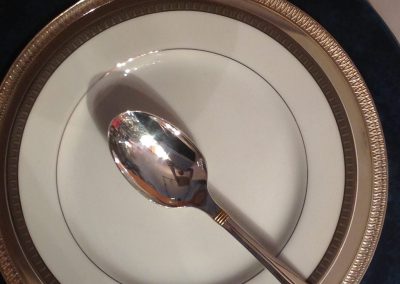 Ménagère Christofle – Modèle Atlantide Bague Dorée – 33 pièces