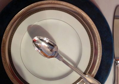 Ménagère Christofle – modèle Chinon – 55 pièces