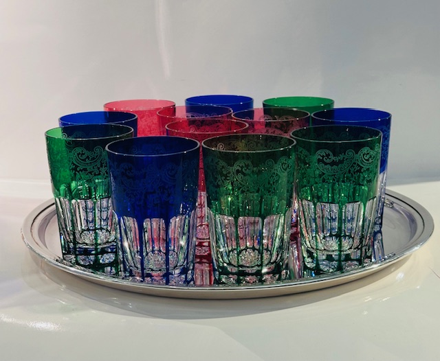 12 verres à thé en cristal doublé, Saint-Louis