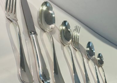  Modèle Fidélio – Christofle – 83 pièces. ✨