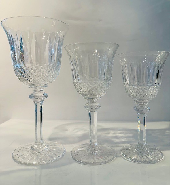 6 verres à eau, 6 verres à vin rouge, 6 verres à vin blanc, Saint Louis, modèle Tommy